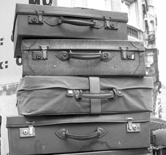 luggage photo malias
